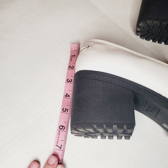 Dirty Laundry White Chunky Heel Loafers - Picture 13 of 13